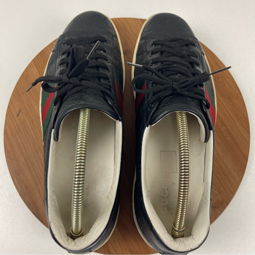 Black Leather Men's Low-Top Sneakers with Green/Red Stripe - Picture 5 of 12